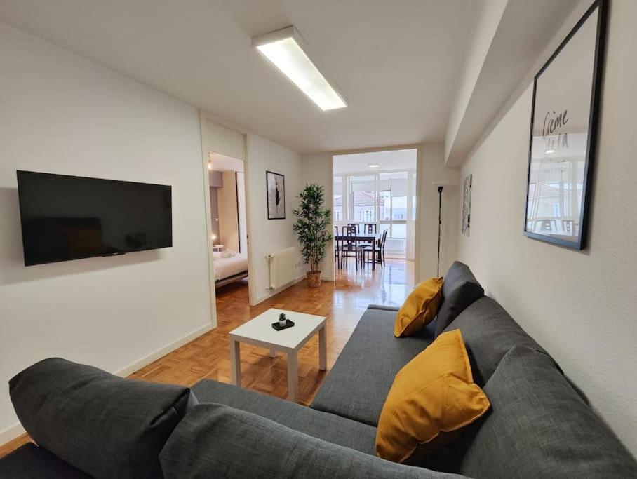 Centro De Vigo Garaje Apartment Bagian luar foto