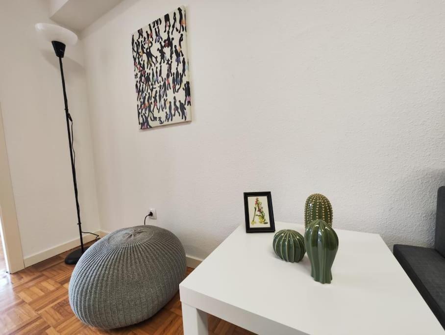 Centro De Vigo Garaje Apartment Bagian luar foto