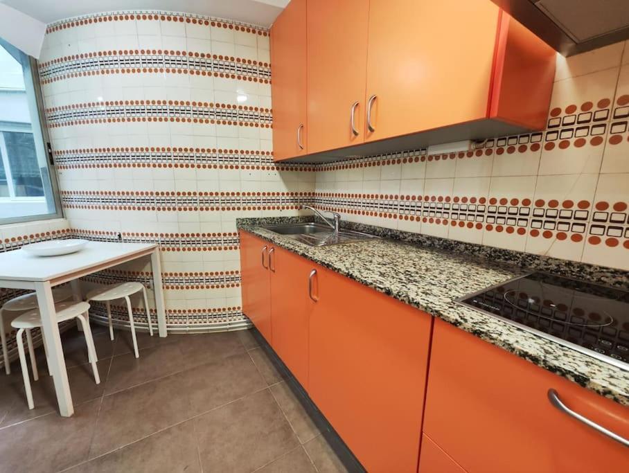 Centro De Vigo Garaje Apartment Bagian luar foto